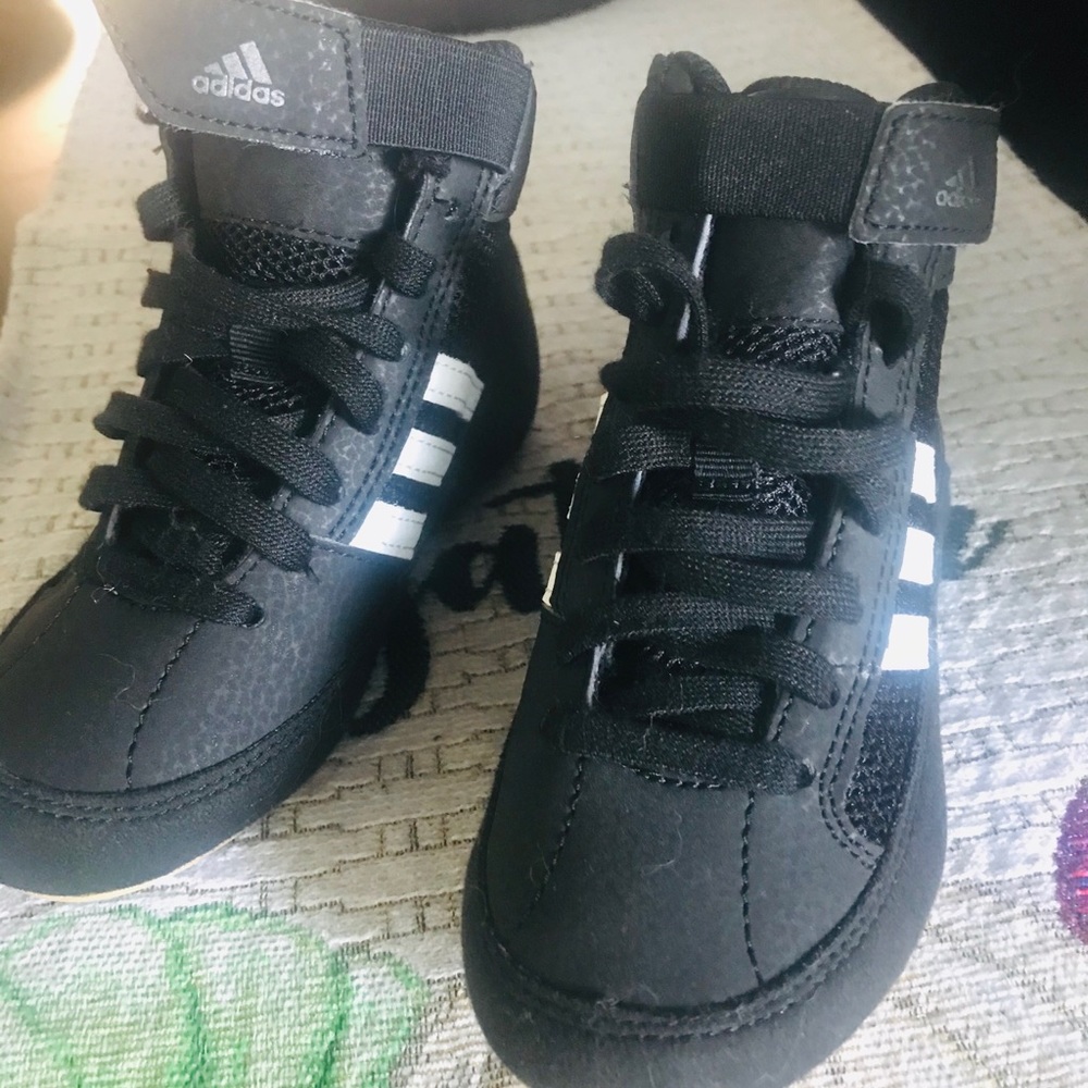 Toddler shoes